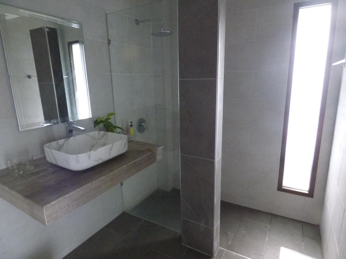 Baiyok Seaview And Edge Pool Villa