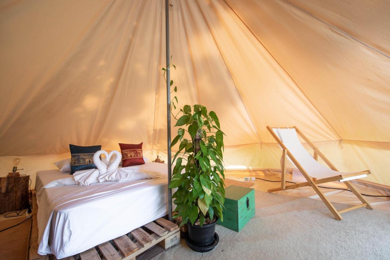 Tenda de luxo Roost Glamping - Sha Certified