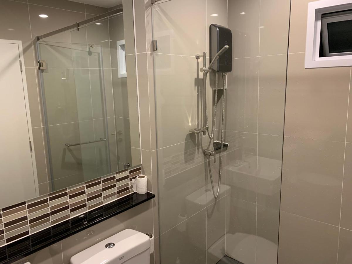 Saransiri - 3 Bedroom With Private Pool, Office & Fast Wi-fi Pousada Phuket