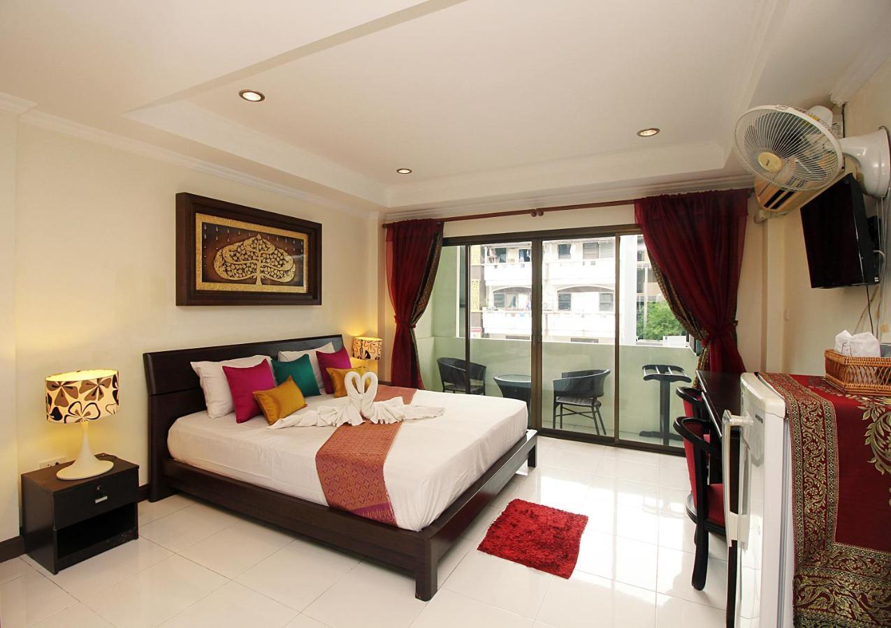 Hotel Sky Silk Decoration House Patong