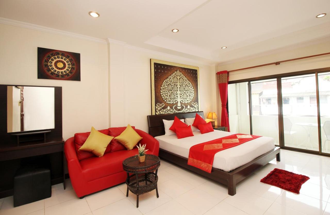 Sky Silk Decoration House 2* Patong