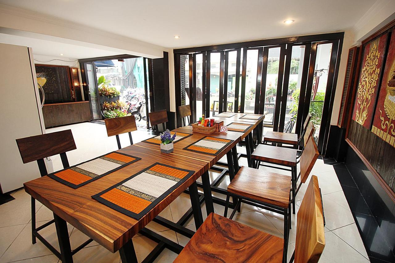 Hotel Sky Silk Decoration House Patong
