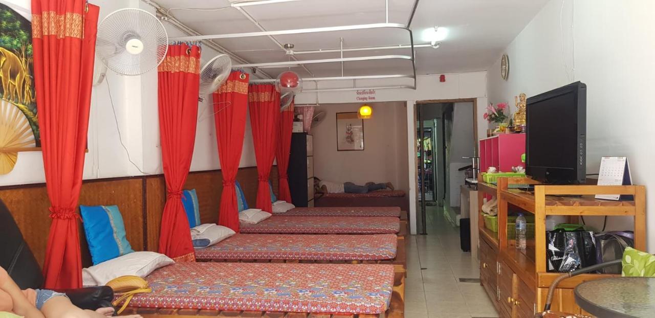 Sky Silk Decoration House Hotel Patong