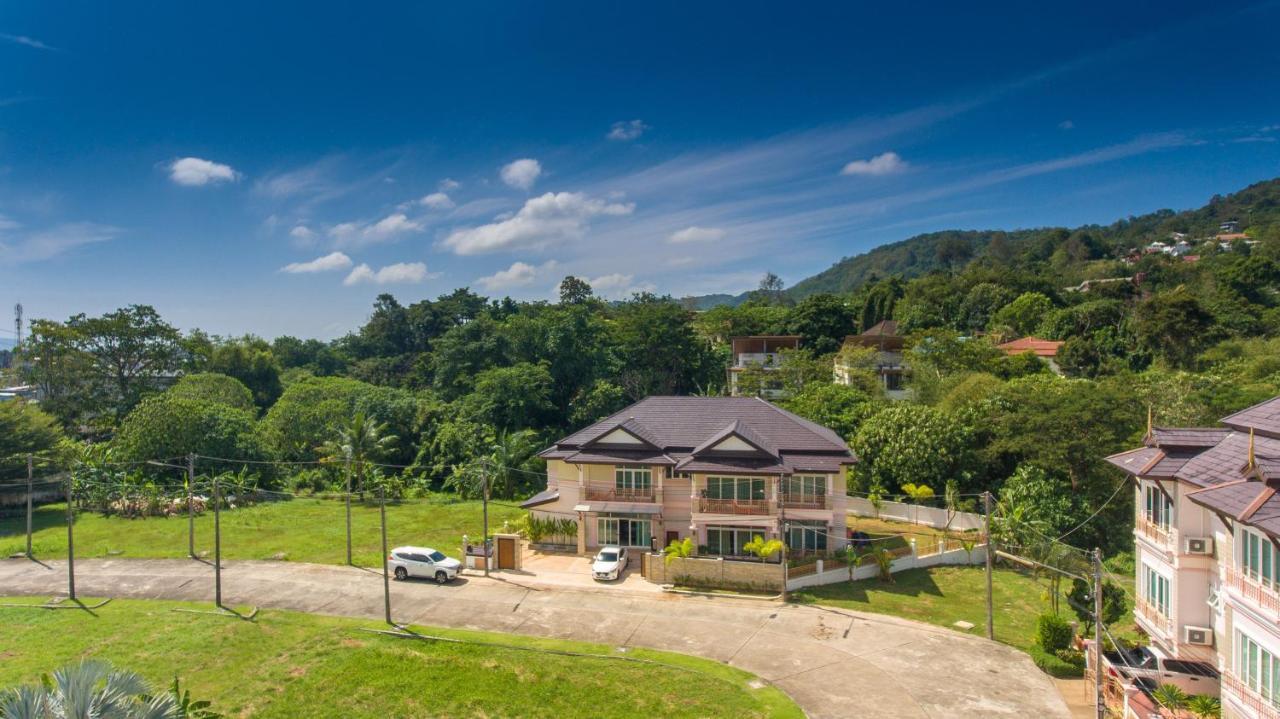 Phuket9 * Chalong