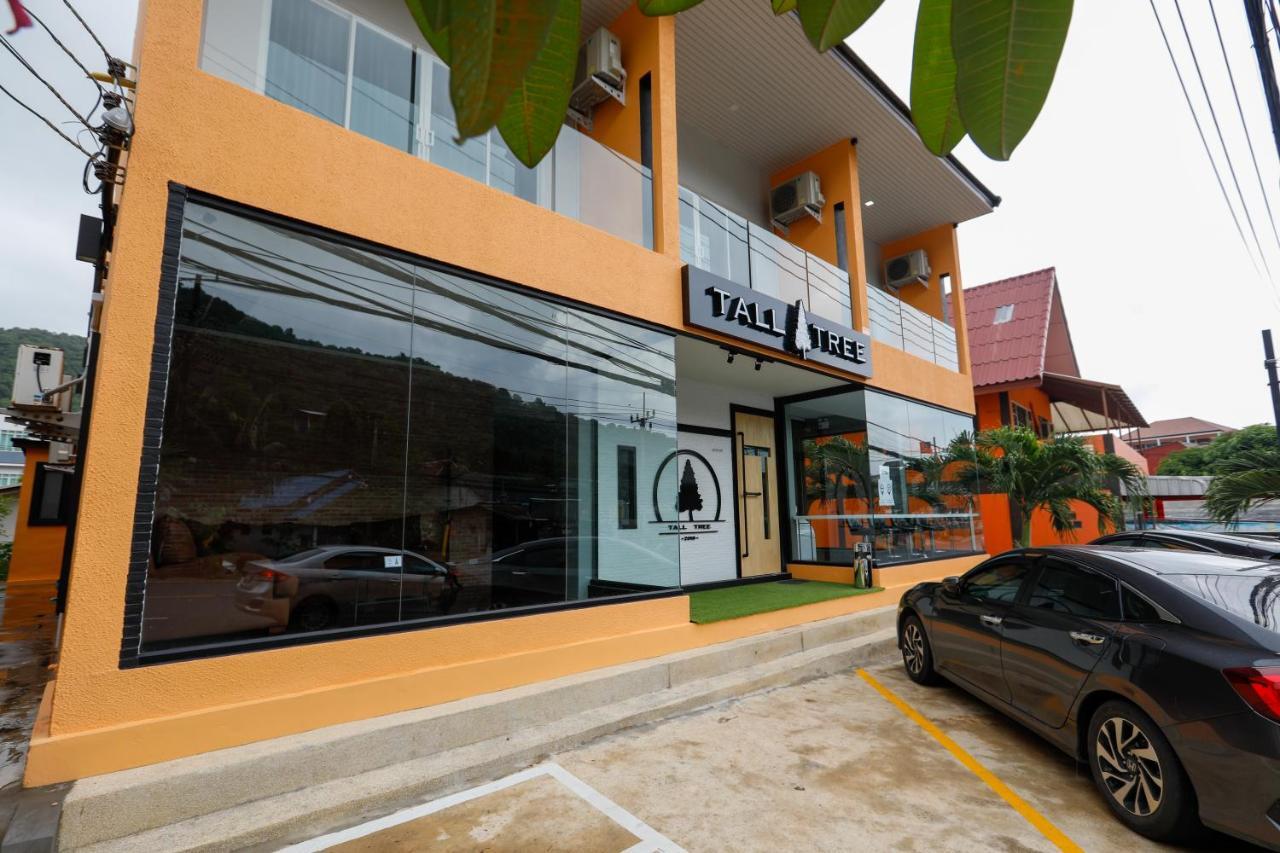 Tall Tree Phuket Asrama *