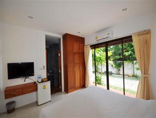 Resort Baan Phuchalong Place Phuket