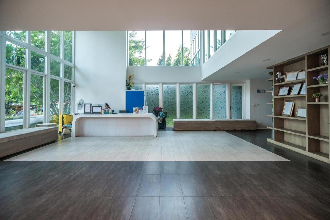 Apartment Ozone Kata -great Location, Rooftop Pool, Convenient *