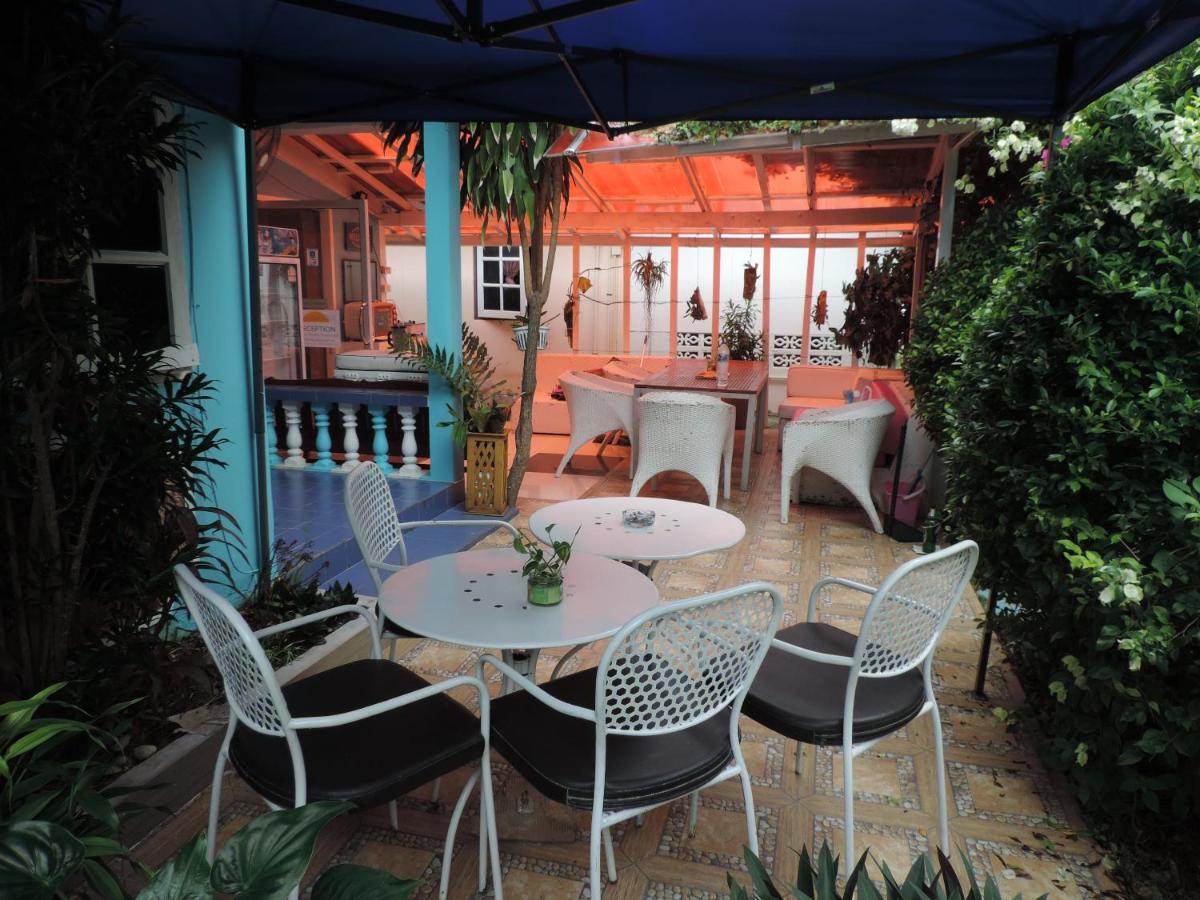 Guest house Blue Paradise *