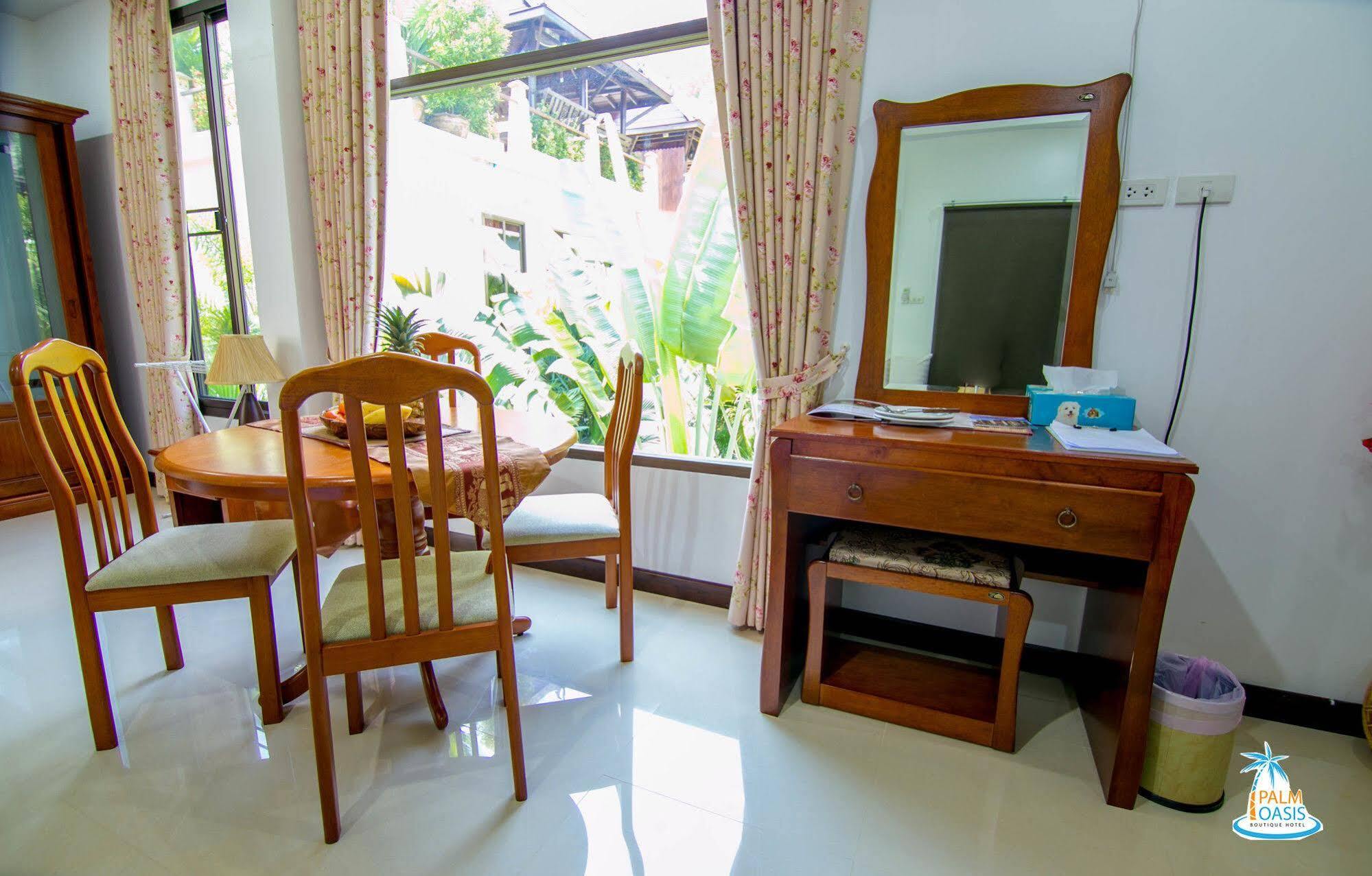 Palm Oasis Apartamento *