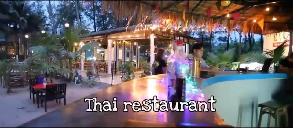 Micky Monkey Phuket Maikhao Thailand Vakantiehuis *