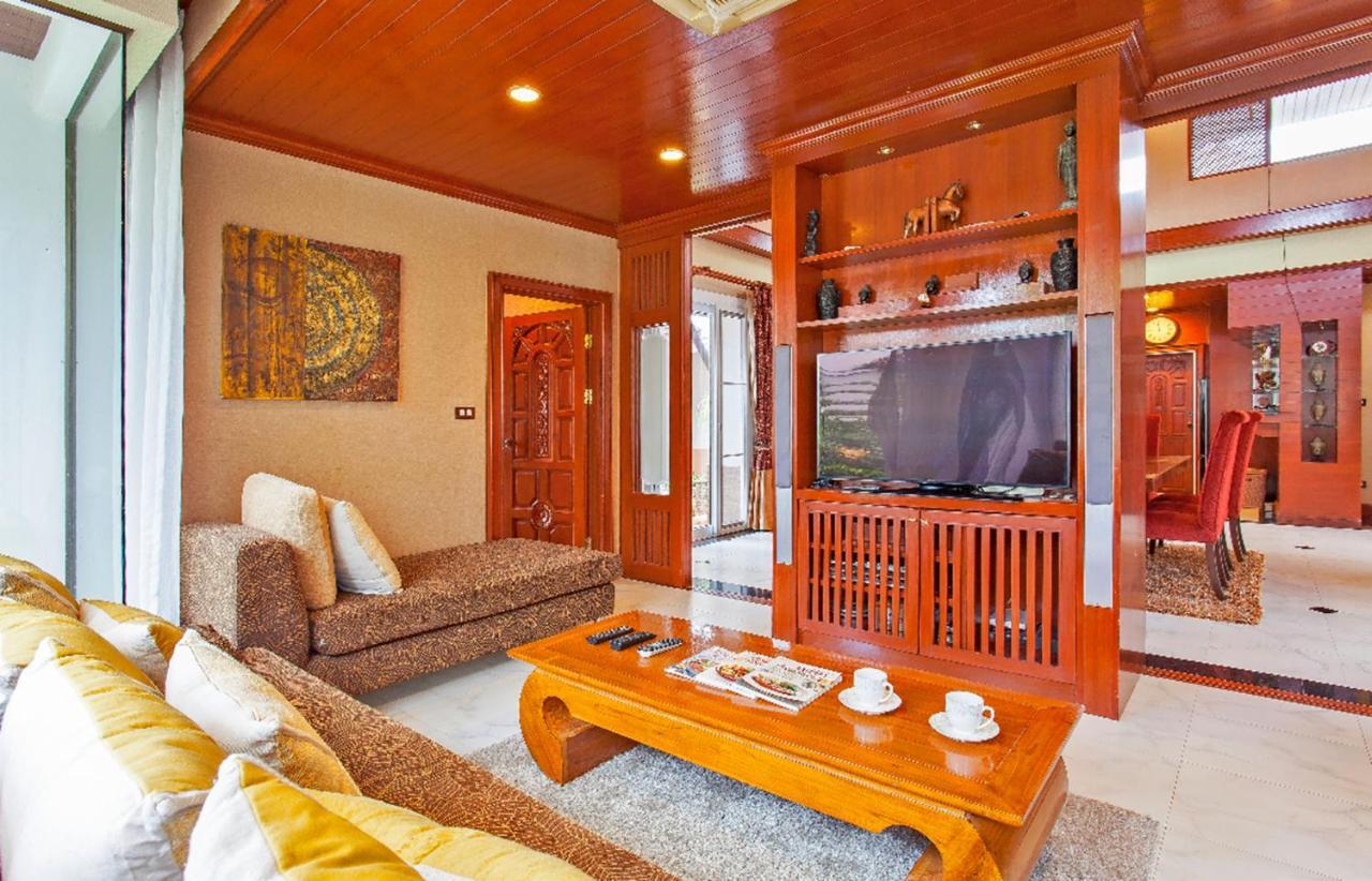 Thai Style With Very Beautiful Private Pool Villa