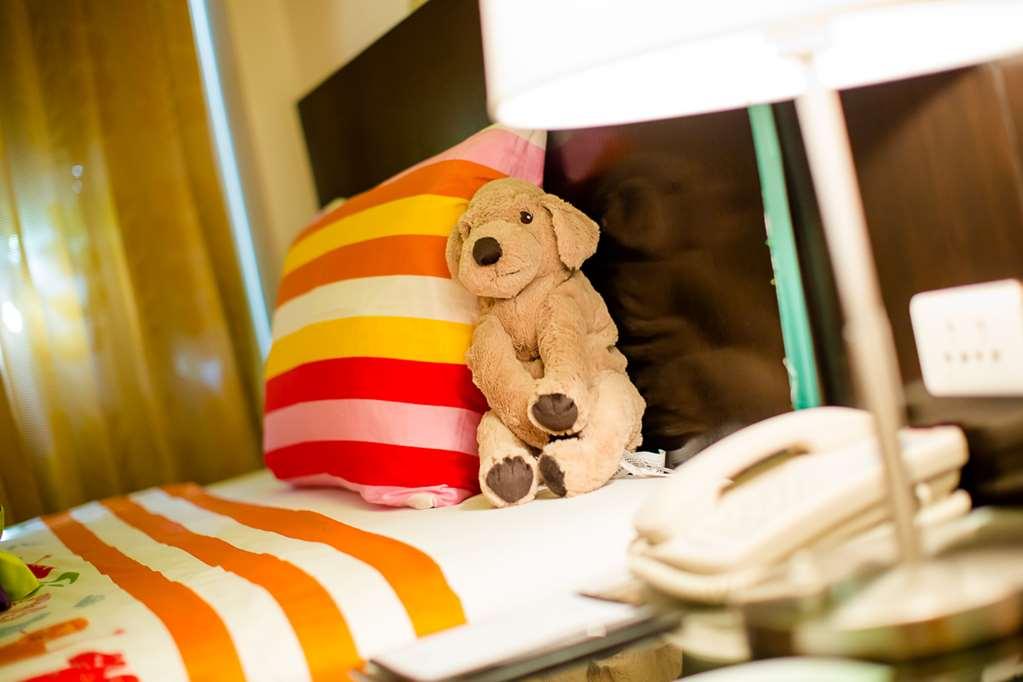 Radisson And Phuket 5*