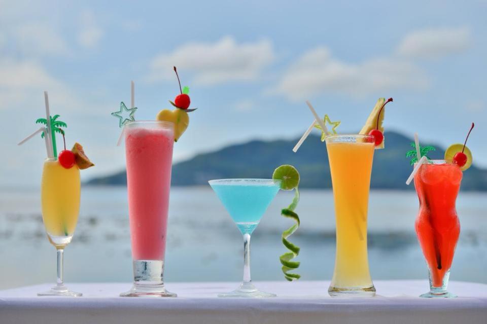 Tri Trang Patong