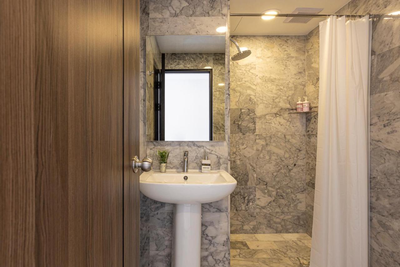Naiharn Sea By Holy Cow, 1-br, Mountain View * Nai Harn