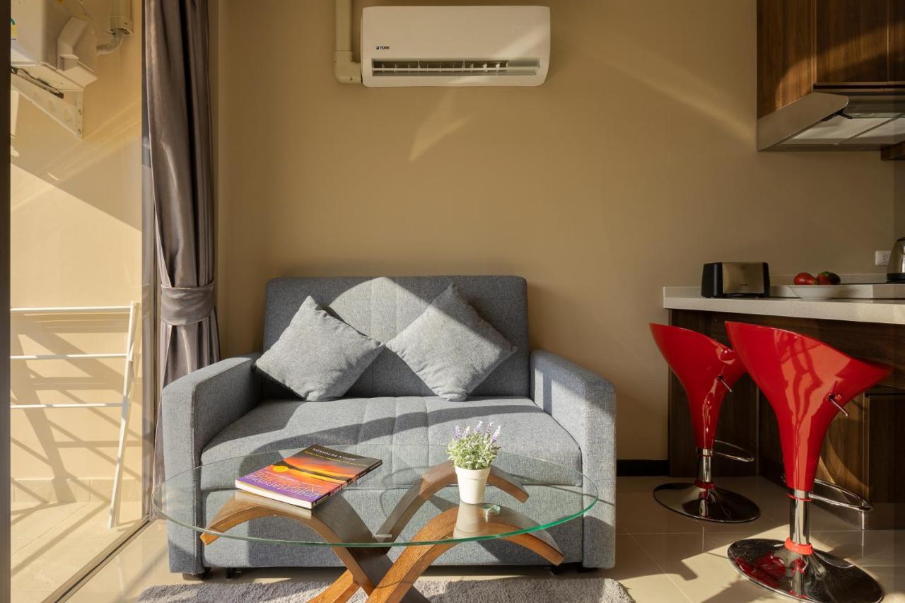 Naiharn Sea By Holy Cow, 1-br, Mountain View *