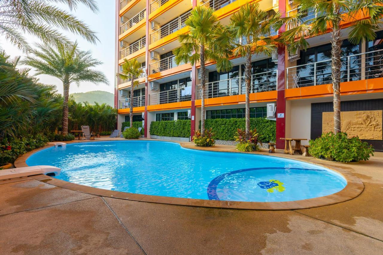 Naiharn Sea By Holy Cow, 1-br, Courtyard View