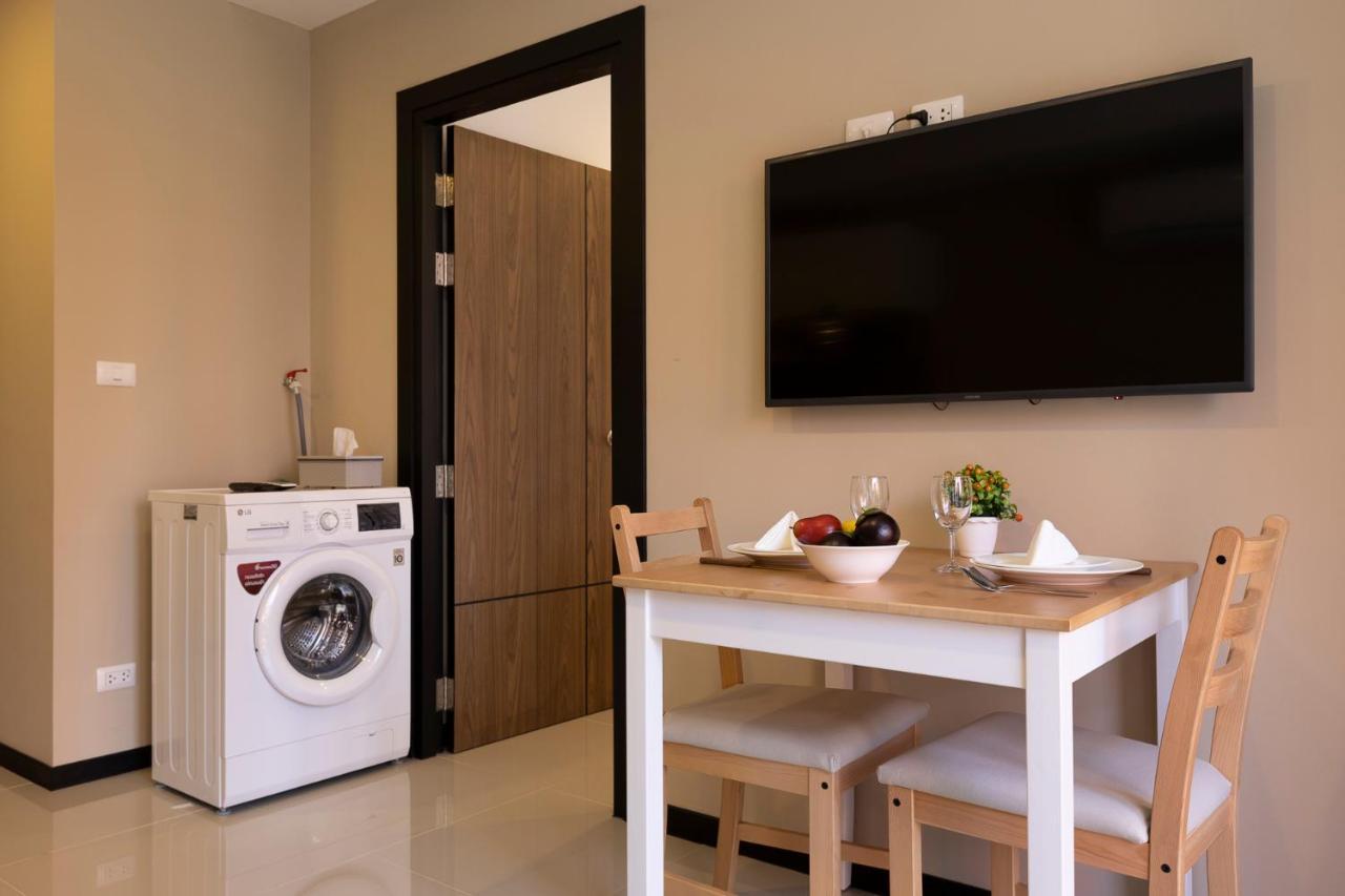 Naiharn Sea By Holy Cow, 1-br, Courtyard View Apartment *