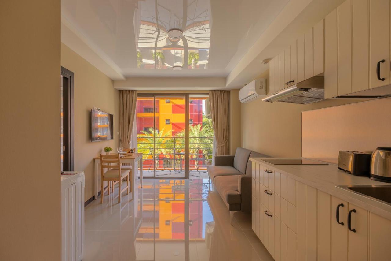 Naiharn Sea By Holy Cow, 1-br, Courtyard View Apartment