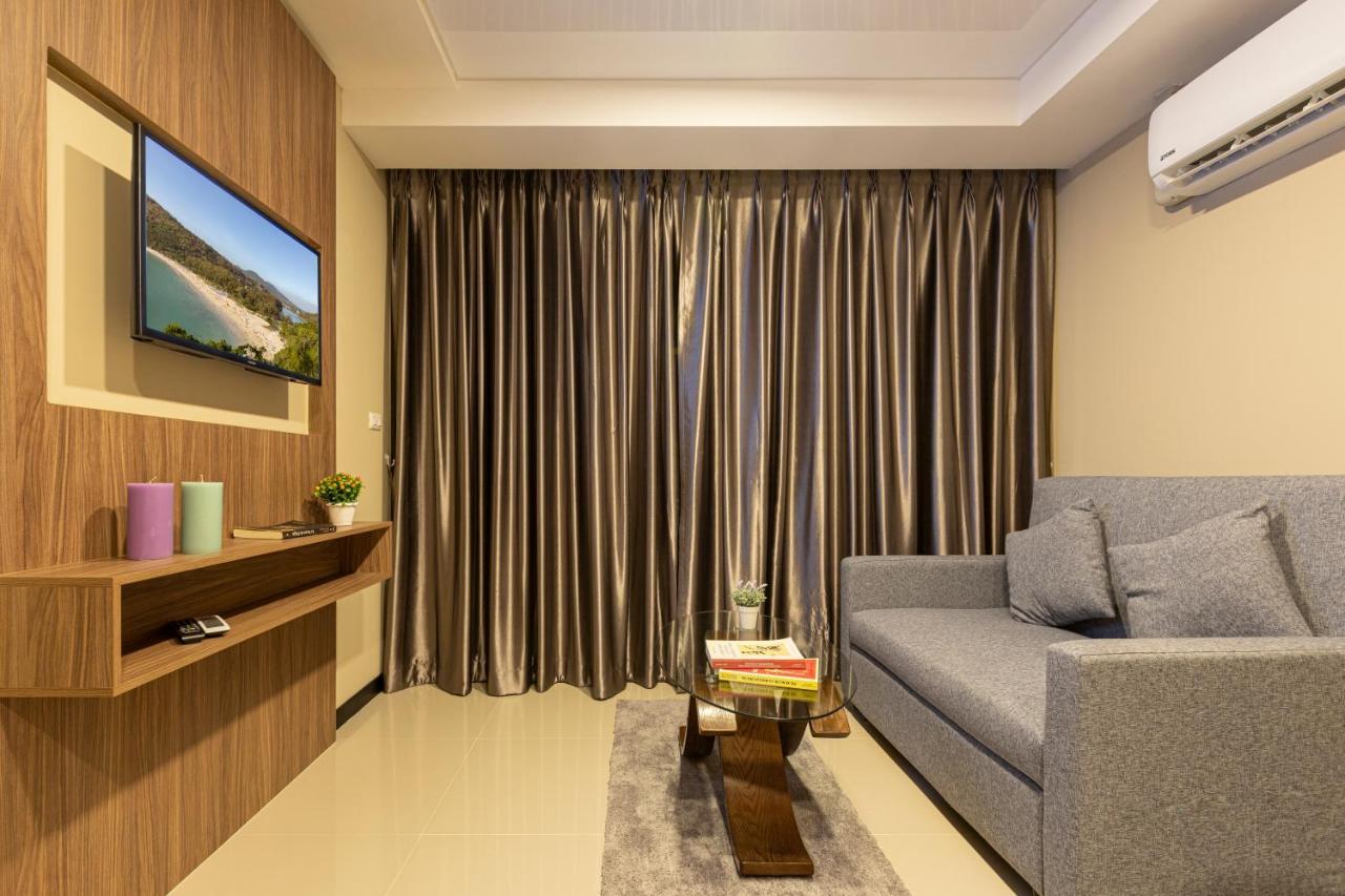 Naiharn Pearl By Holy Cow, 1-br, Courtyard View *