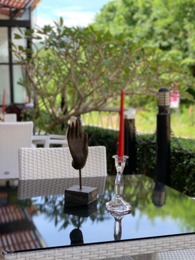 Hotel The Idol Boutique & Rawai