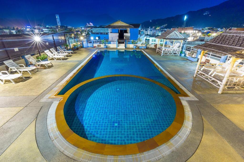 Sharaya Boutique Complex Hotel Patong