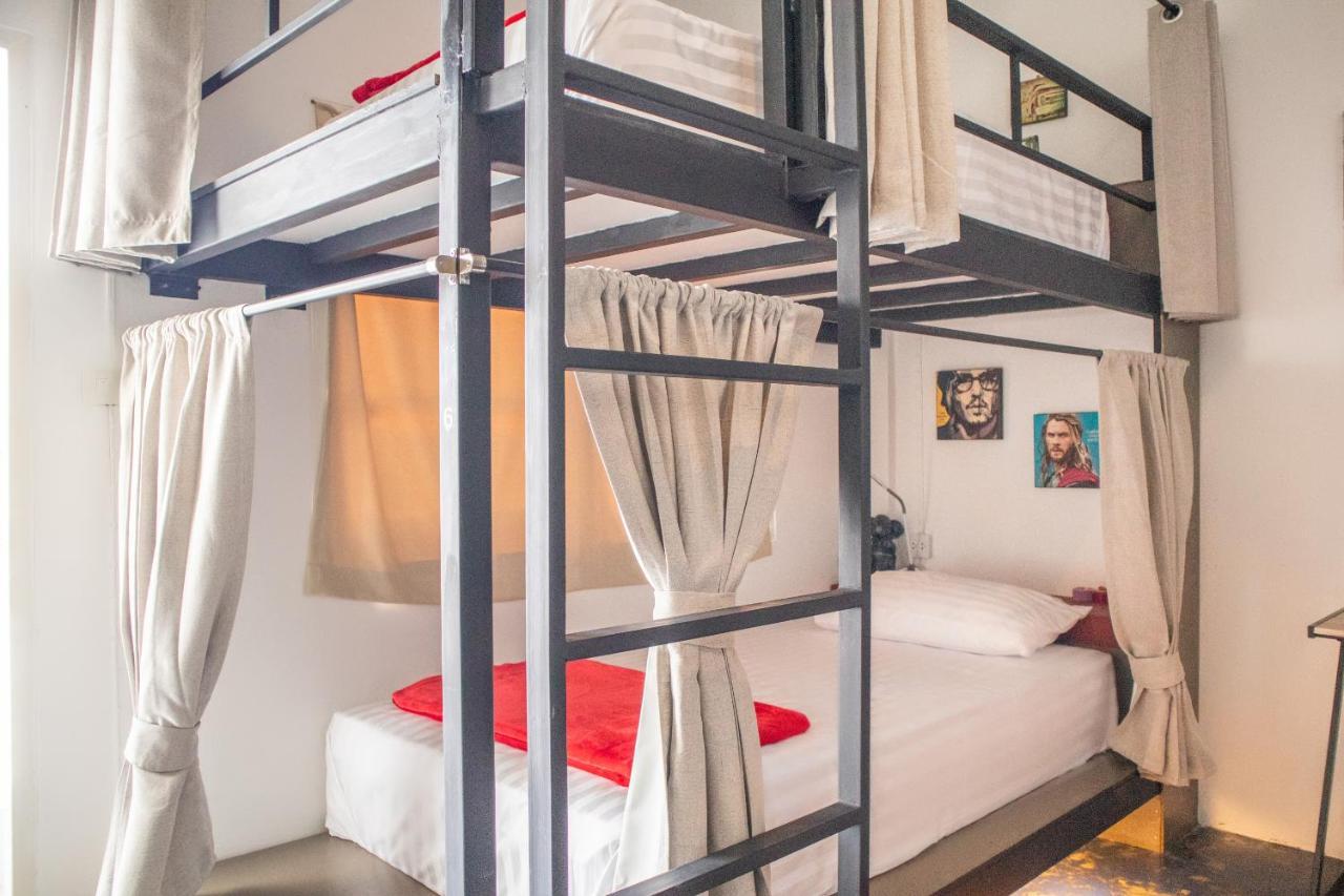 Oyo 617 Tira Phuket Hostel *
