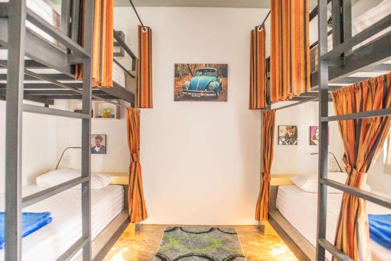Oyo 617 Tira Phuket Hostel Chalong