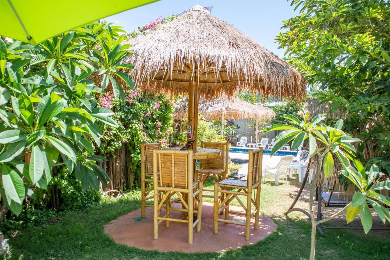 Oyo 617 Tira Phuket *