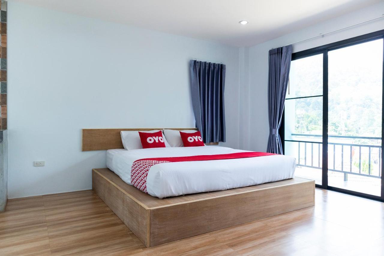 Apartment Oyo 744 @home Hills Strand Kamala