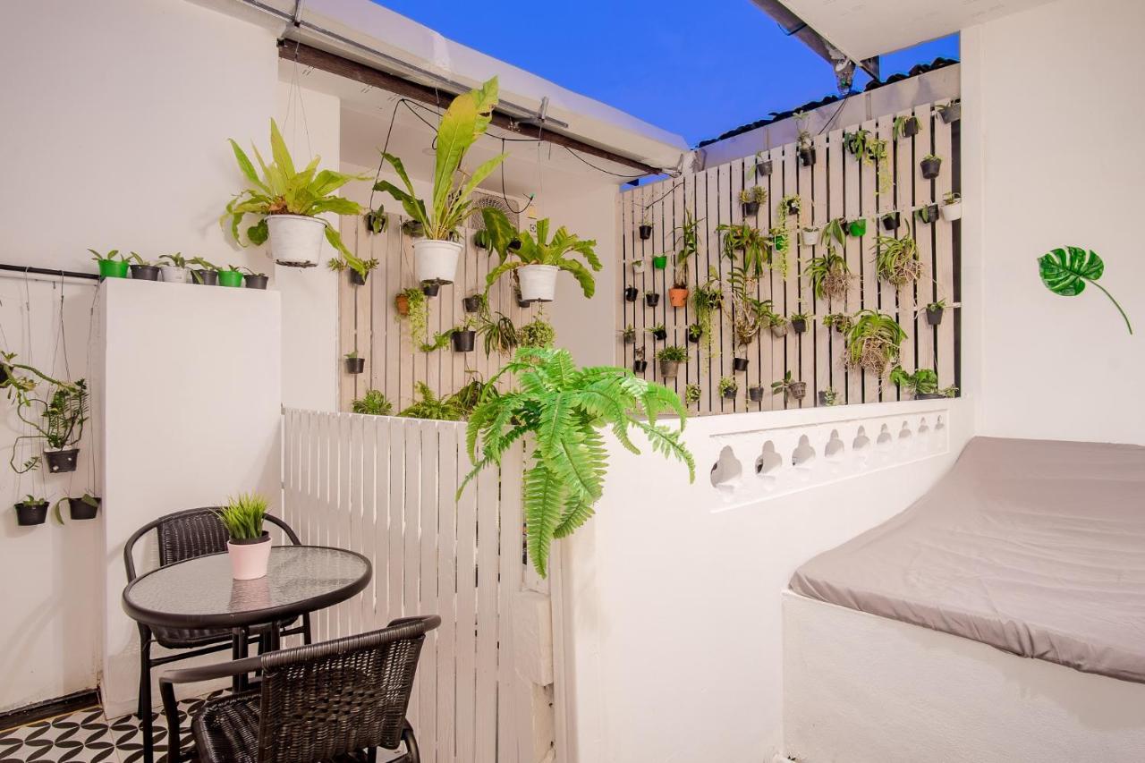 Isara Boutique And Cafe Hotel 3*