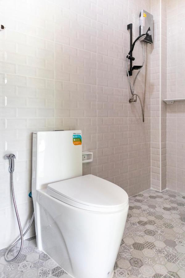 Apartment Oyo 744 @home Hills Strand Kamala