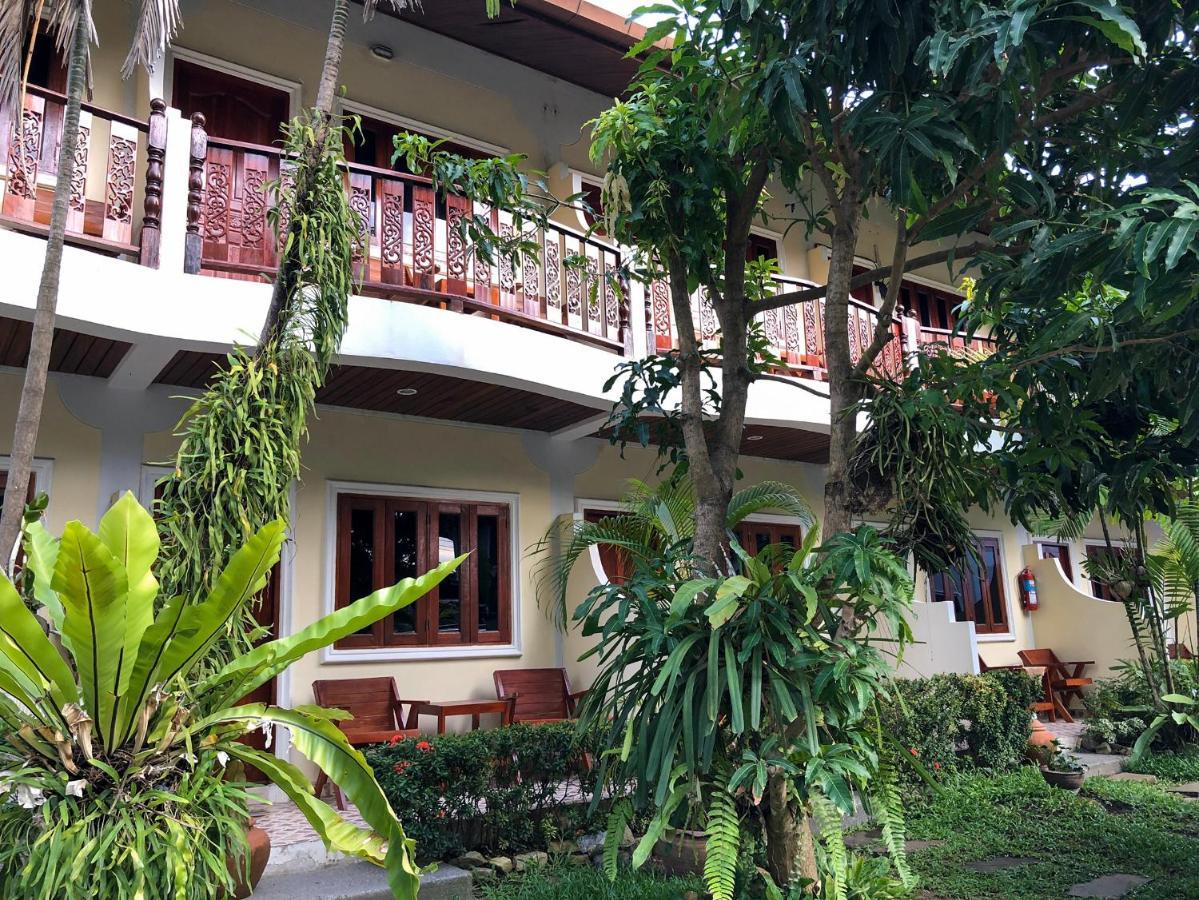Ginis Hotel Kamala Beach
