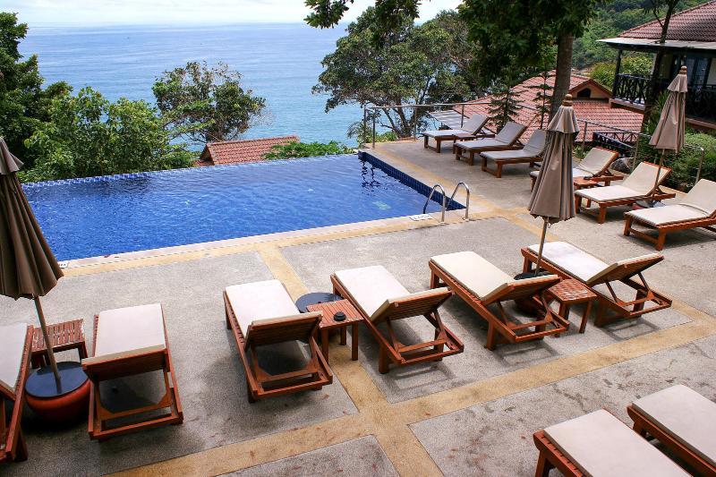 Secret Cliff Hotel 4*