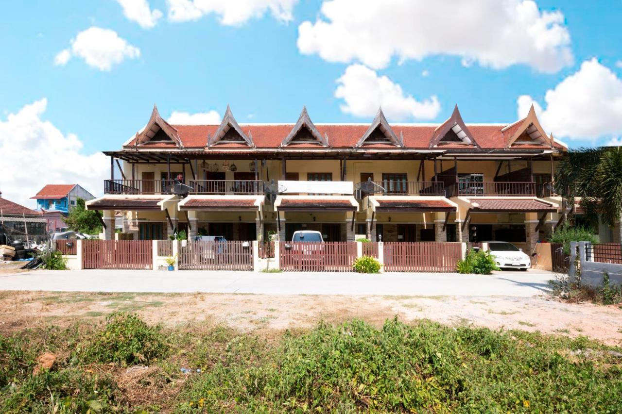 Oyo 789 Andaman Place@baandon Hotel 2*