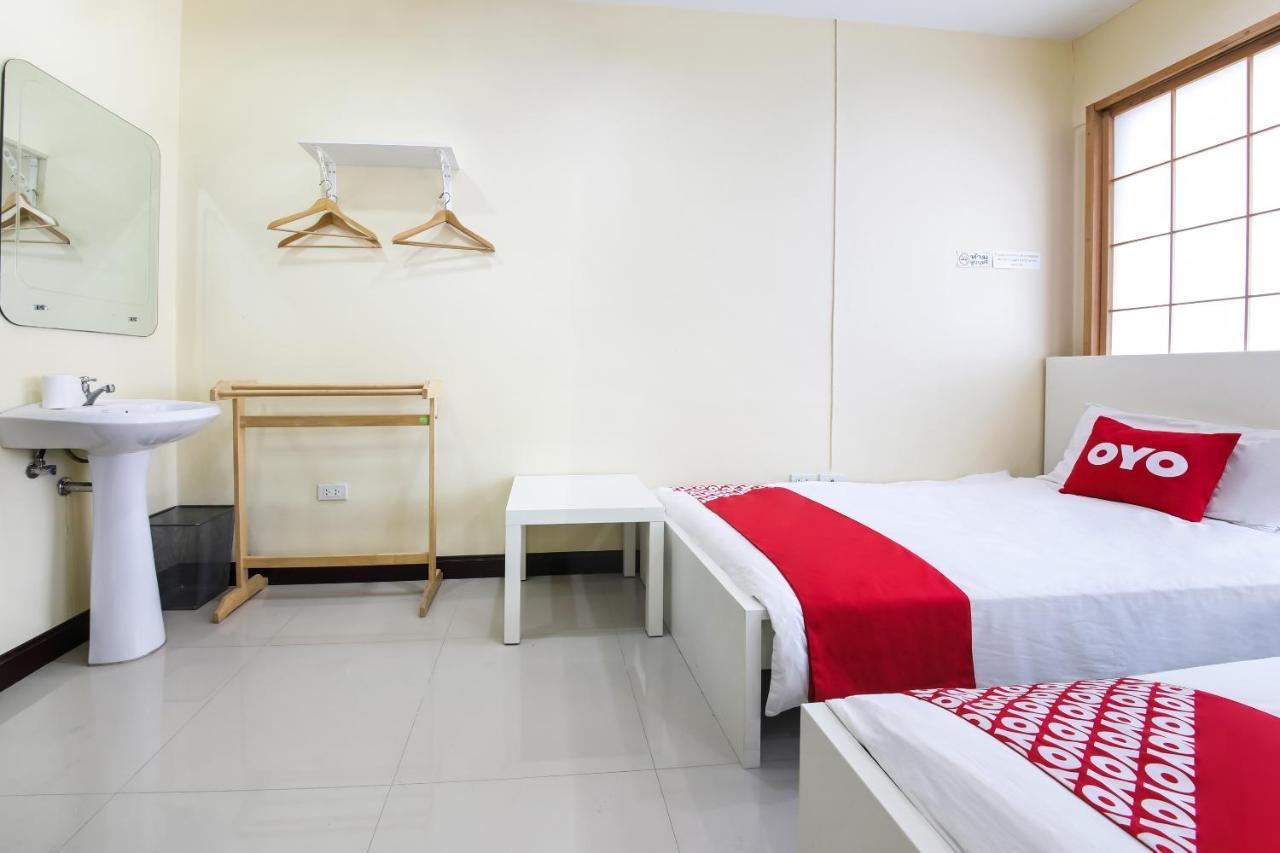 Hotel Oyo 368 Aoi 2*