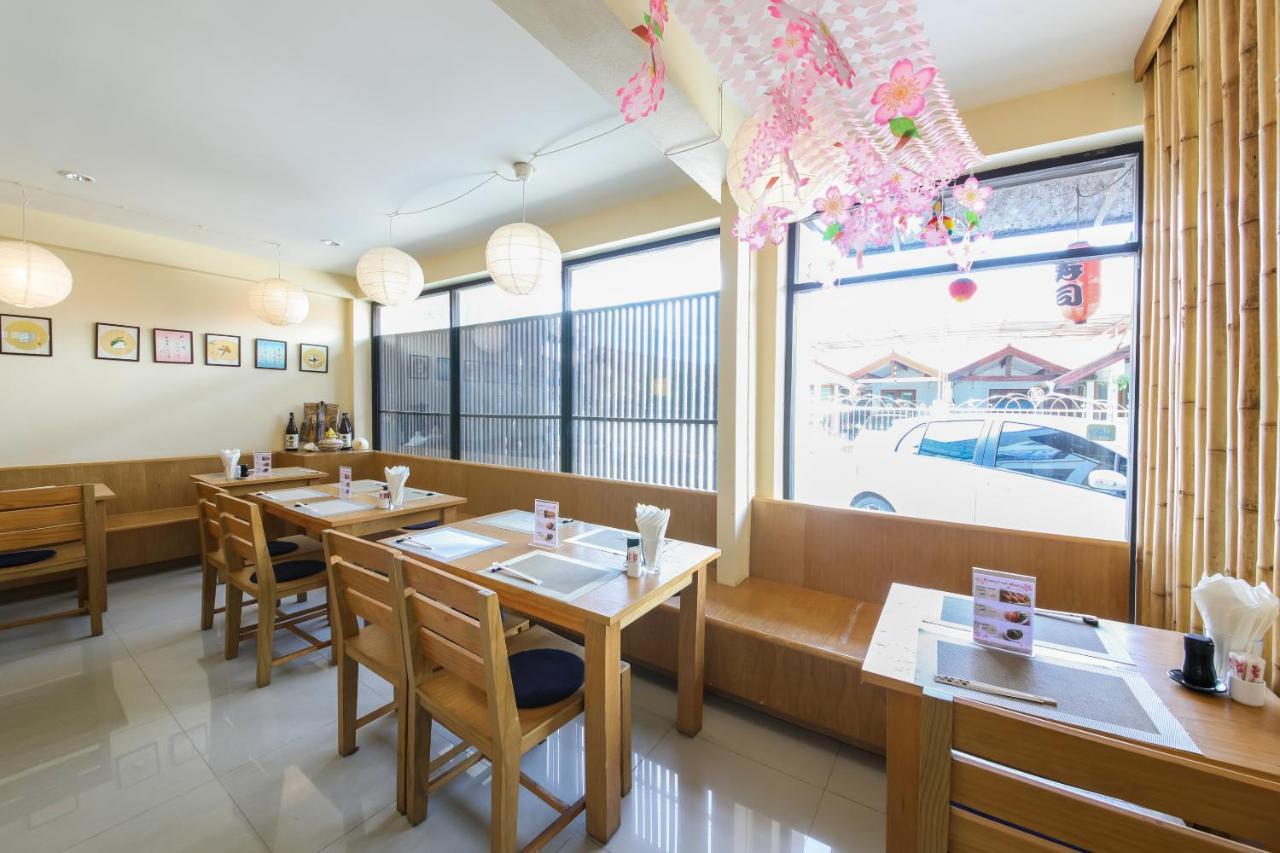 Oyo 368 Aoi Hotel 2*