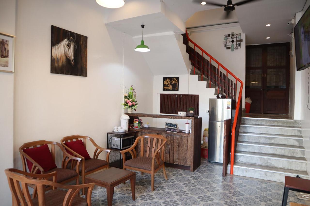 Oyo 778 21 Poshtel Hotel