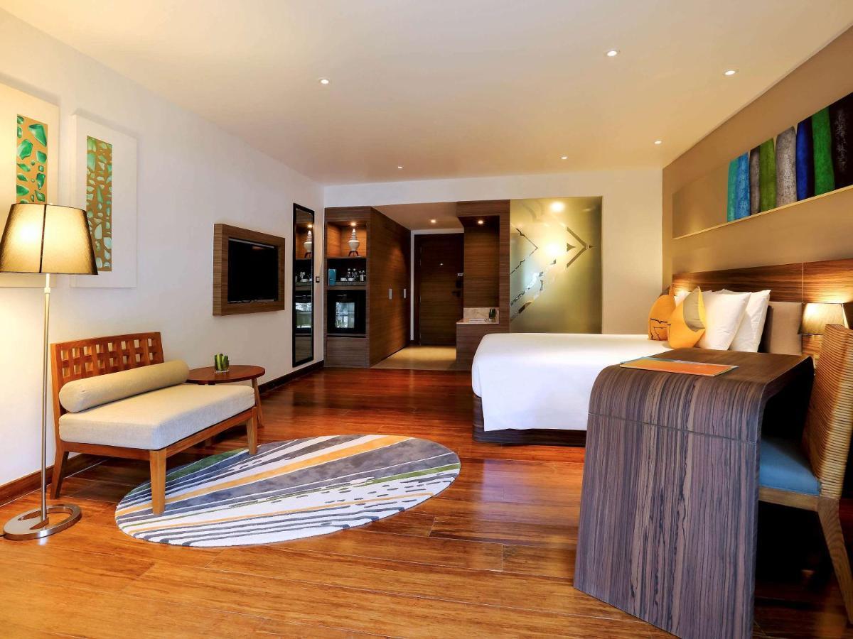 Hotel Phuket By Ihg 4*