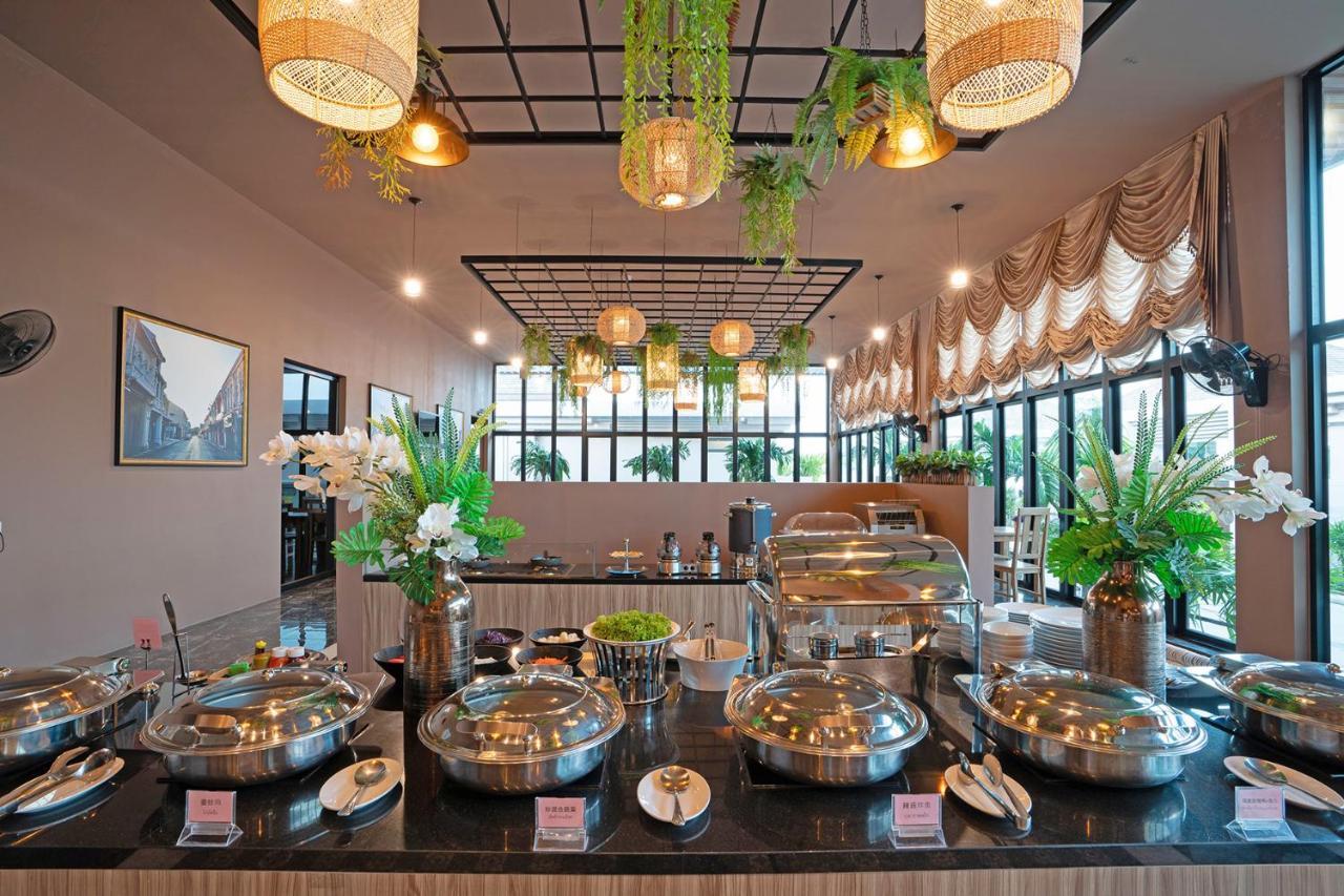 Gold Chariot Pool Villa, Phuket - Sha Certified Villa