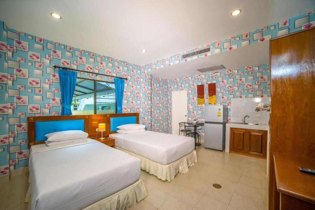 Oyo 1037 Phuket 2* Kamala Beach