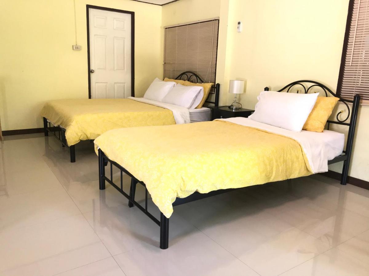 Hotel Pat & Tim House 3*