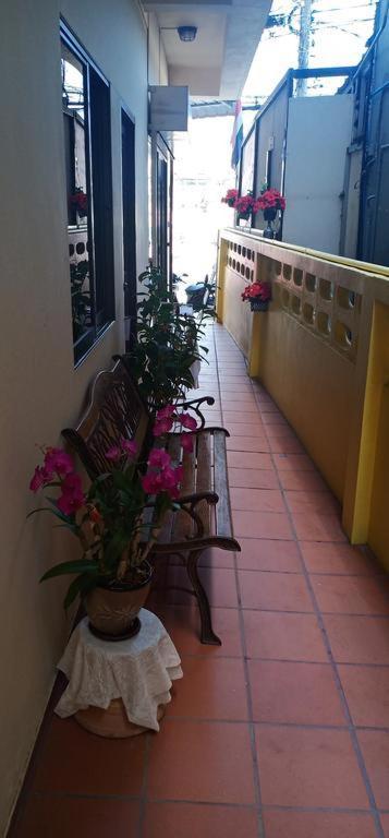 Hotel Oyo 1037 Phuket Kamala Beach