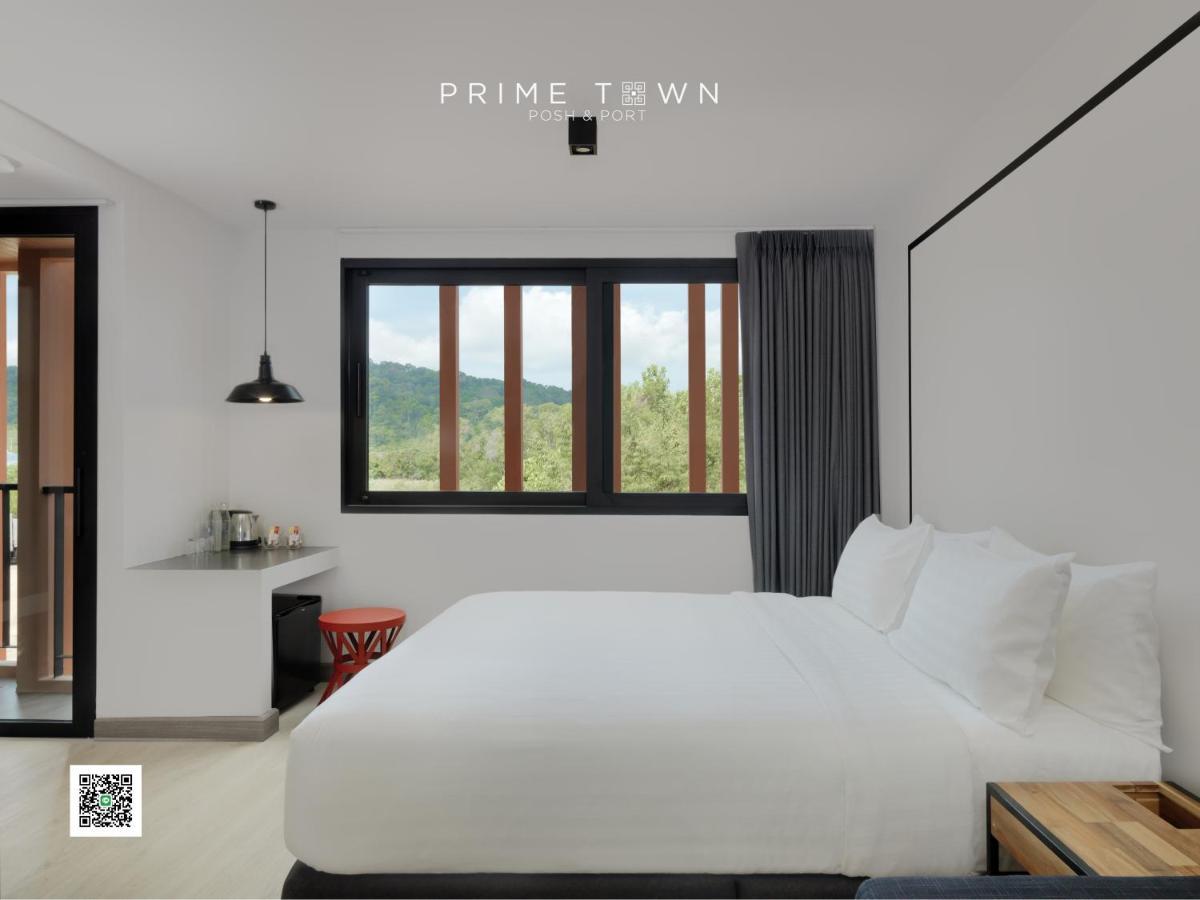 Hotel Prime Town - Posh & Port