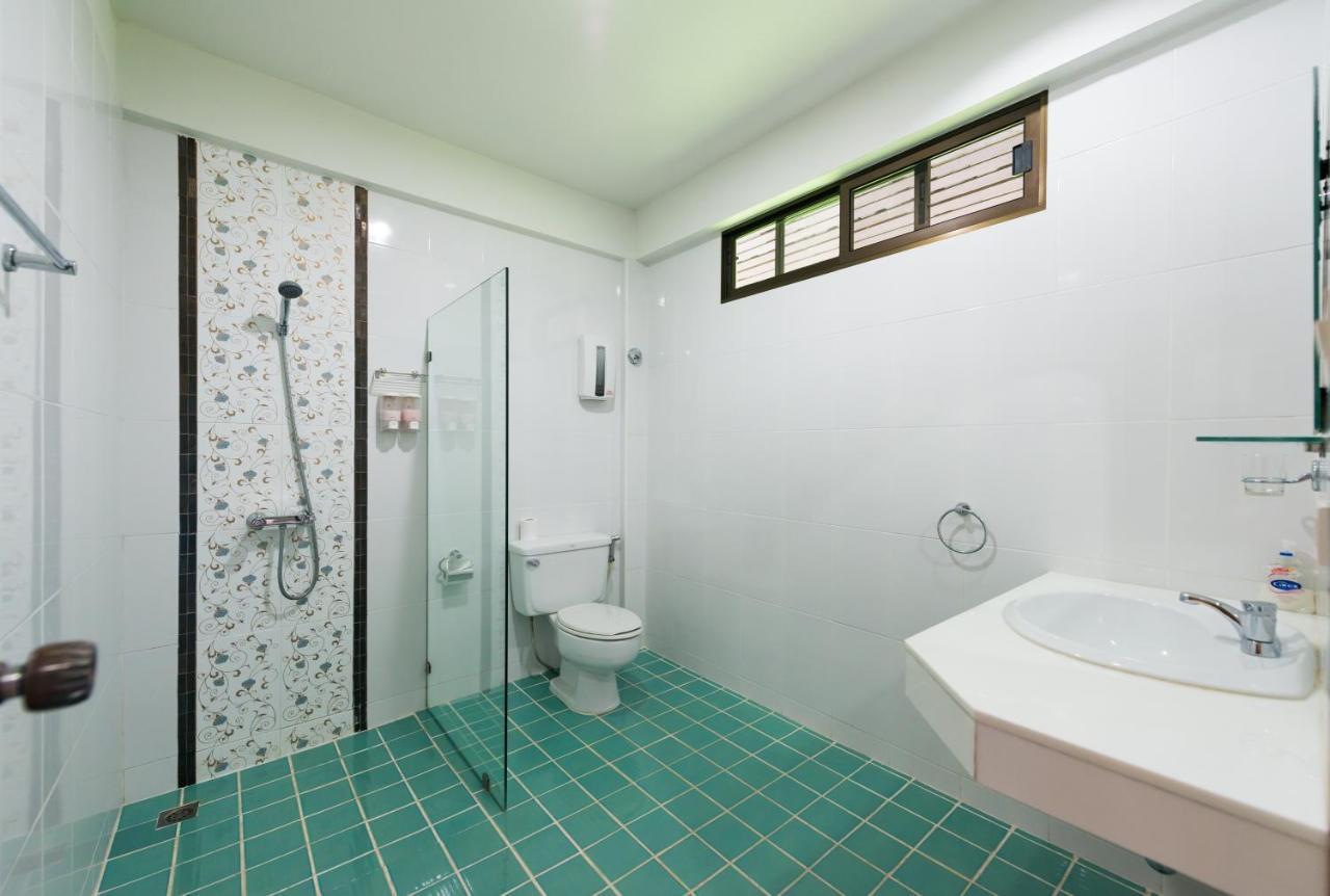 Pen Hotel, - Sha Extra Surin Beach (Phuket)