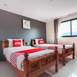 Oyo 861 Patong Dynasty Hotel
