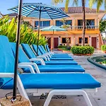 Coconut Resort Hotel