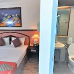D2 Lamoon Resotel
