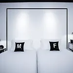 Blu Monkey Hub And Hotel Phuket Town- Free All Day Coworking Space