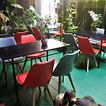 Hi Karon Beach Family Room