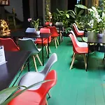 Hi Karon Beach Family Room